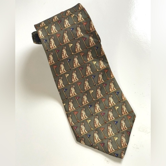 Brooks Brothers Other - Vintage Golf Tiger Tie BROOKS BROTHERS MAKER  100% Silk Tie